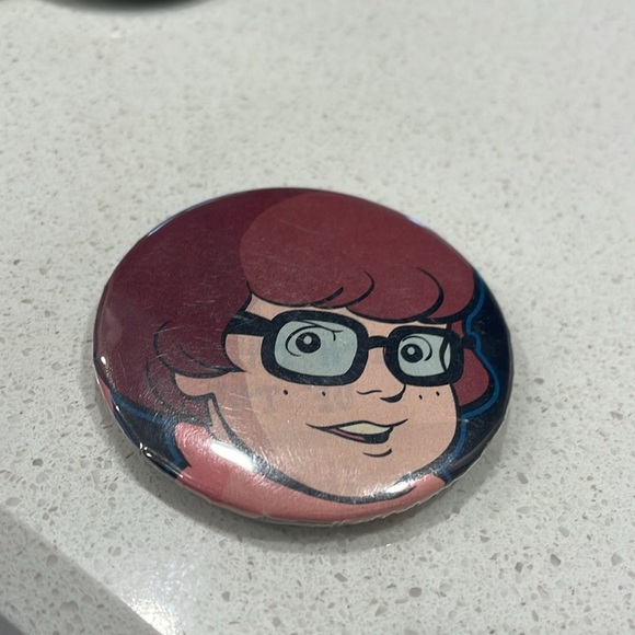 Vintage Button Pins - Picture 12 of 13